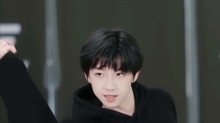 【Yang Bowen】13-year-old junior high school student covers "Rover"