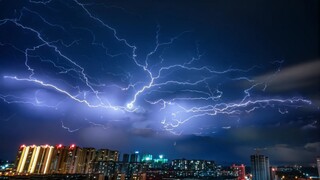[Thunder God Helps Me] บันทึกการแสดงสดฉากอันโด่งดังของ "Thunder and Lightning Battles"
