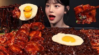 SUB)꾸덕촉촉 짜왕에 매운 대왕가리비 불닭버섯 넣어서 먹방! 파김치 겉절이까지 짜장라면 꿀조합 리얼사운드 Jjajang Ramyeon Mukbang Asmr