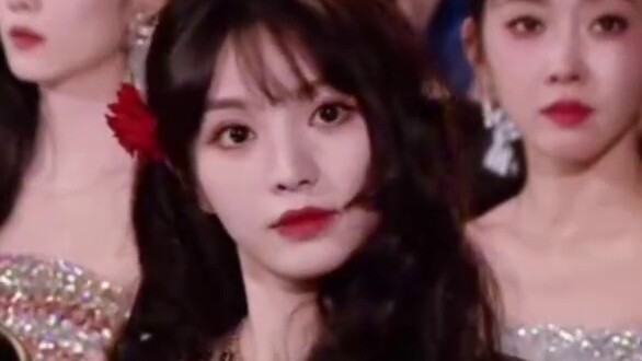 China Starlight Awards đã vượt 8 triệu lượt xem hàng ngày trên Twitter, giải trí trong nước của dàn 