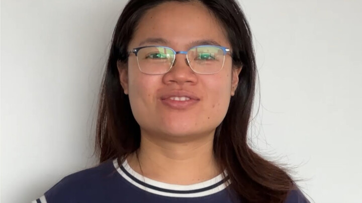 Trông giống đàn ông à? Vậy thì hãy trang điểm theo kiểu lai đi!!!