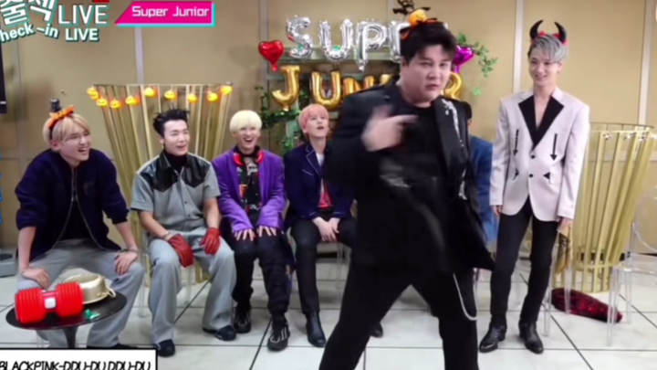Cứu tôi với, cười chết mất thôi, khoảnh khắc kinh điển của thần đồng “love shot”, Alizée vui sướng t