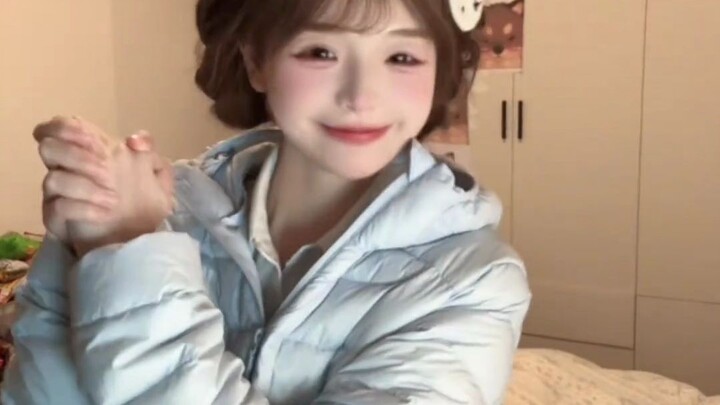 【Số 100: Món thịt kho tàu bị ngã 🐰】 Cô gái dễ thương — “Kế hoạch sưu tầm nhan sắc”