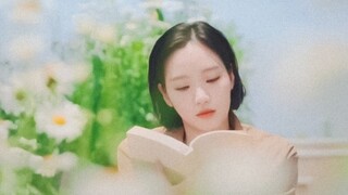 Đây chính là cảm giác của một cô gái! Thời gian tàn nhẫn nhưng lại rất tốt với cô. Năm năm đã trôi q