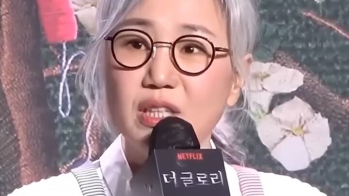 看到刘亦菲当年的采访，更明白金恩淑写黑暗荣耀的原因