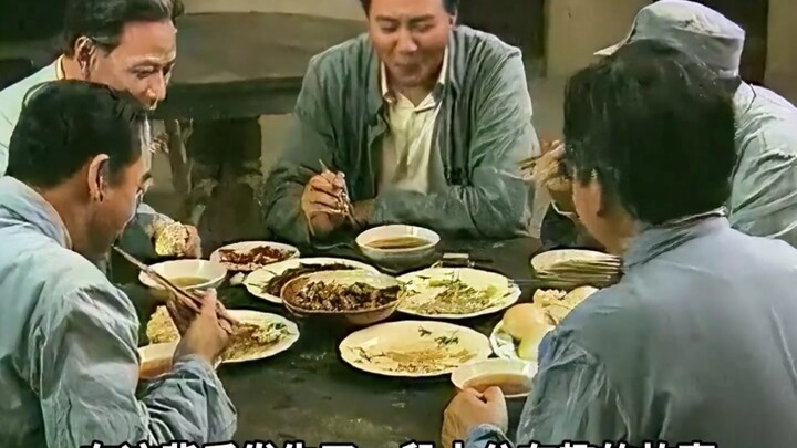 Chairman Mao took a bite of braised pork, then made a momentous decision.