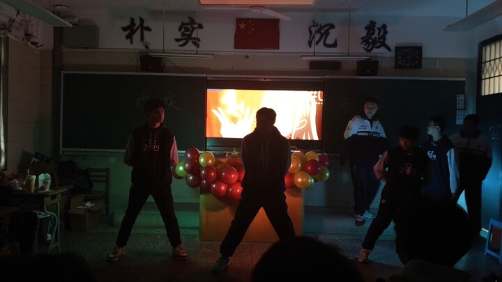 Performed “Ave Mujica” at the senior year New Year’s Eve party!