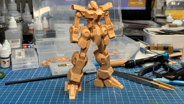 【1/144 MK4】Full body main structure piling setting standing posture