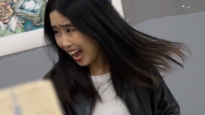 Why Do Art Teachers Always “Scream”?