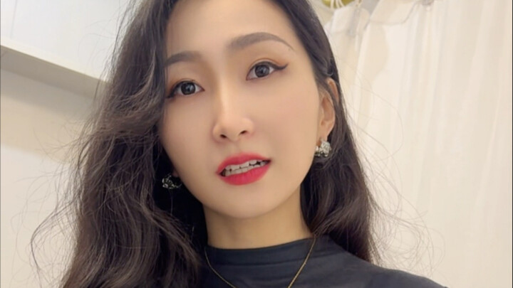 Cho tui chơi Cosplay luôn à?