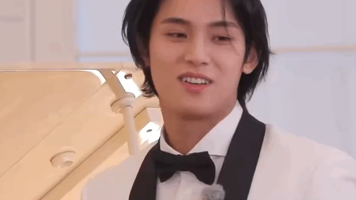 DK: Bro, you favor him—this hurts more than killing me.
