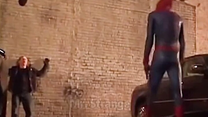 When Spider-Man launches spider silk without special effects, it's like dancing in Zhao Si