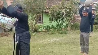 ฉันรับลูกบอลนายได