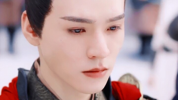 ชายหนุ่มรูปงามในชุดโบราณ ไม่ว่าจะมีผมหน้าม้าหนวดมังกรหรือไม่ ล้วนเป็นเจ้าชายรัชทายาทแห่งที่ราบภาคกลา