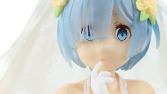 Which of the four factories, Glass Factory, Sega, Taito, and Furyu, has the best prize figures? Let'