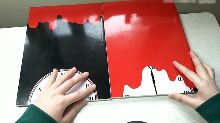 【Watchmen】comic hardcover & paperback comparison