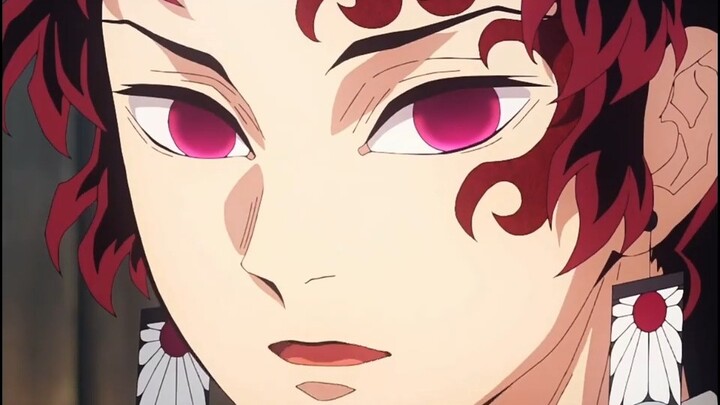 Ở những nơi chật hẹp, ta luôn có ảo giác mình đang được yêu…