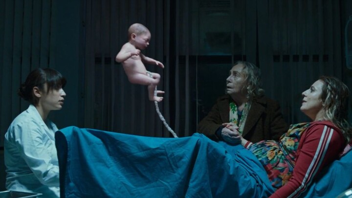 Cậu bé sinh ra với cân nặng bằng 0, vừa chào đời đã suýt bay lên trời, ngay cả bác sĩ cũng không hiể