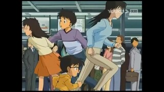 Kelan Kuaiqing rubs shoulders