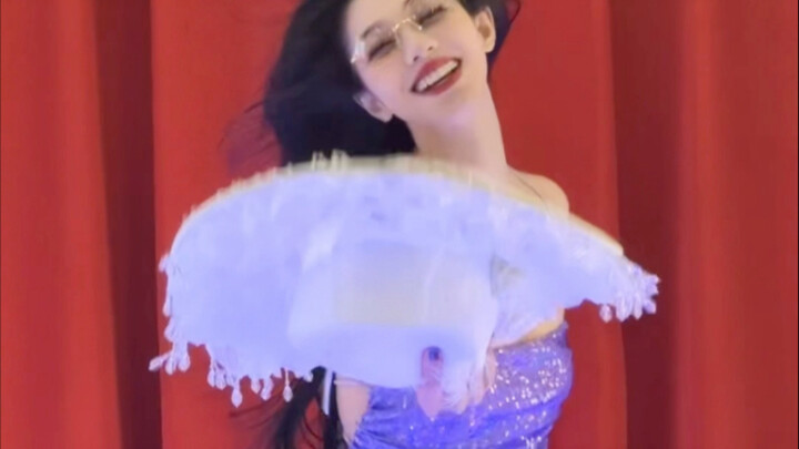 请拉紧我的手 靠近我的心