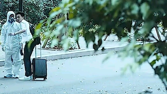 เด็กสาวโดนดอกไม้แทงจนกลายเป็นปีศาจ