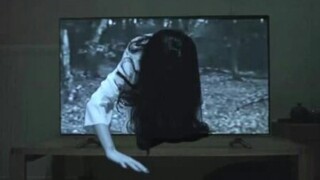 Tonton Film Hantu Dari Posisi Berbeda, Sadako Tak Pernah Seimut Ini!