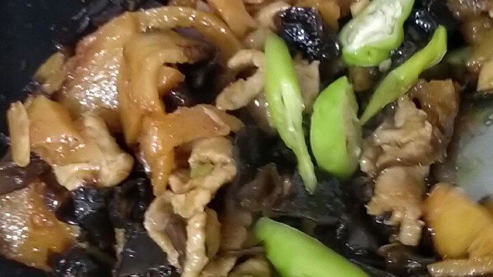 Pork mushrooms patatoes🤤