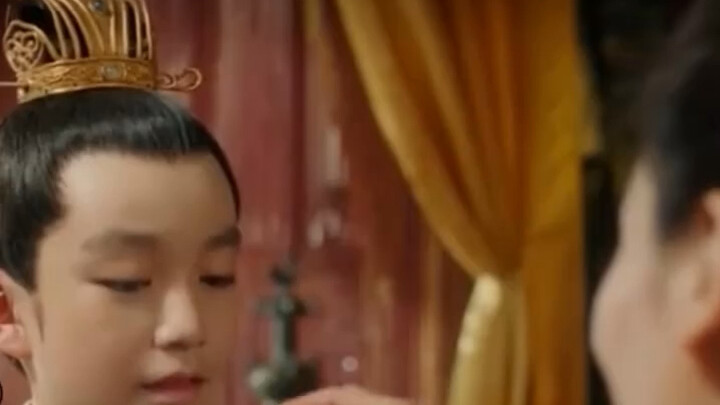 Hilarious—everyone mocks the Eastern Han as a “kindergarten” dynasty, but only the external relative