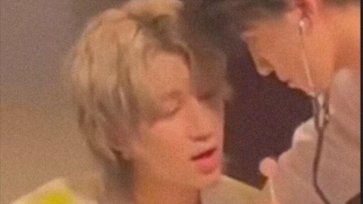 【ฉานปา】เสี่ยวหาวยอมเปิดตัวก่อนแล้ว แต่ฉานเป่าขี้อายก็รีบหลบหนีทันที เสี่ยวปาช่างจีบเก่งจริงๆ~