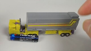 就那么一点点，变形金刚 吴医生 极小系列 擎天柱 荼天毒