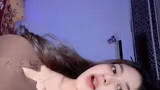 atasan aja ya ntar bawahnya🍑🍑🍑🤤🤤🤤