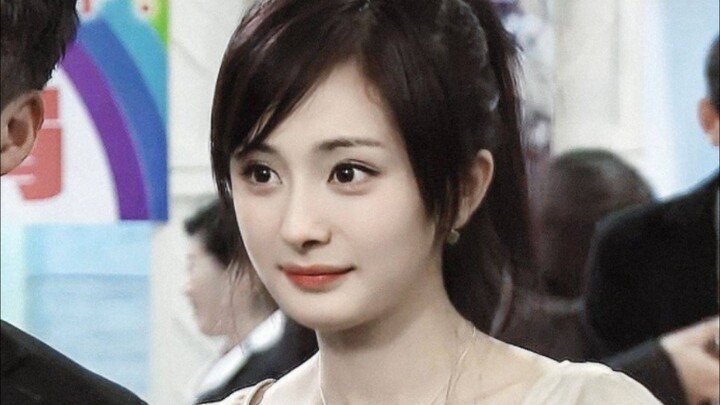 A sweet 20-year-old girl who’s actually super spirited and gorgeous!!! [Yang Mi]
