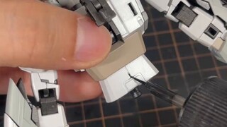 Berbagi alat model Gundam yang berguna