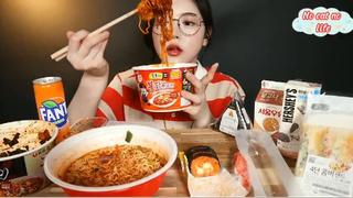 Đớp hết đồ ăn trong cửa hàng tiện lợi thôi 5 #amthuc