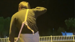 Kun Wu under the streetlight, practice at 2:30 in the morning