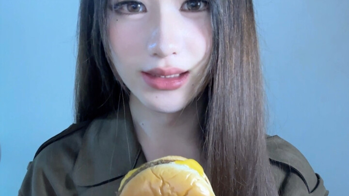 A vegetarian tries meat for the first time.