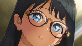 The girl wears glasses and her maturity is full!