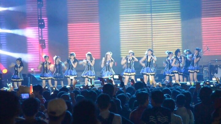 [FANCAM] JKT48 - JKT48 at PRJ Kemayoran 25 June 2014