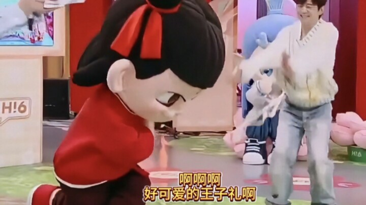 谁家三岁宝宝这么聪明啊，看一遍就能完美复刻～