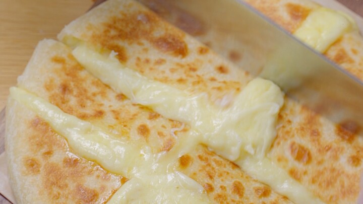 Bánh khoai tây phô mai, chỉ cần có chảo là làm được!