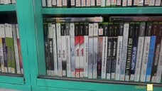 Retro Game Hunting in Portland, OR | Hawthorne Game Exchange Tour!