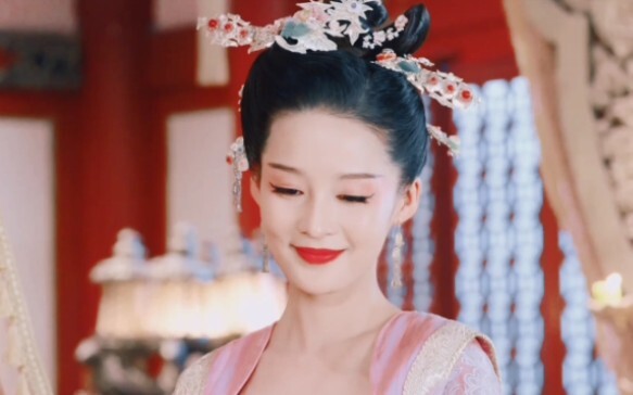 [Portrait of Villainous Women] I want the whole world to know just how much I'm willing to sacrifice