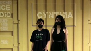 请忽略我会平移，没有影子的女伴舞