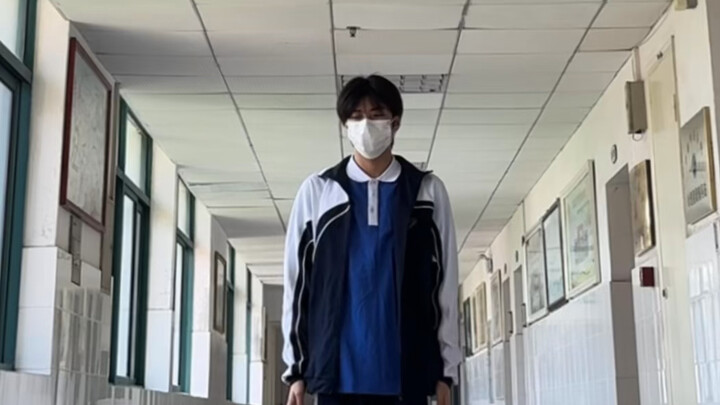 "I'm in Jiangnan, having a blast"