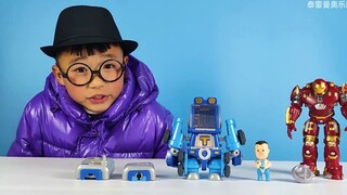 Người Sắt đã đánh bại món đồ chơi thằn lằn sinh học và mang về cho Ozawa một robot biến hình mạnh mẽ đầu hói