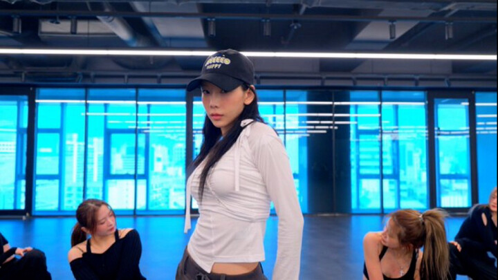 [Kim Tae-yeon 4K] Hot Mess Dance Practice Room (TENSE Concert Version) | Tae-yeon's Official Twitter