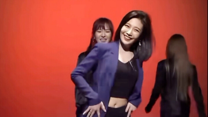 The chaotic dance relay from back then? It’s way better than what we’ve got now.