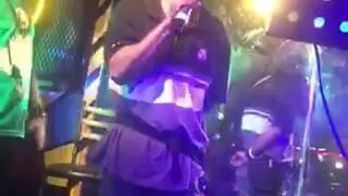 nakijam Bigla nang dahil sa kaibigan na ayaw pagpa away na ayaw ko baka umulan hahaha