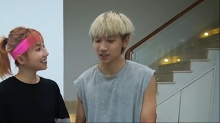 Đại Chiến Người Cuối Cùng Ngừng Uống Trà Sữa _ H&M Channel