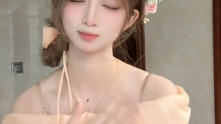 我妈就是NPC我一靠近她就有任务